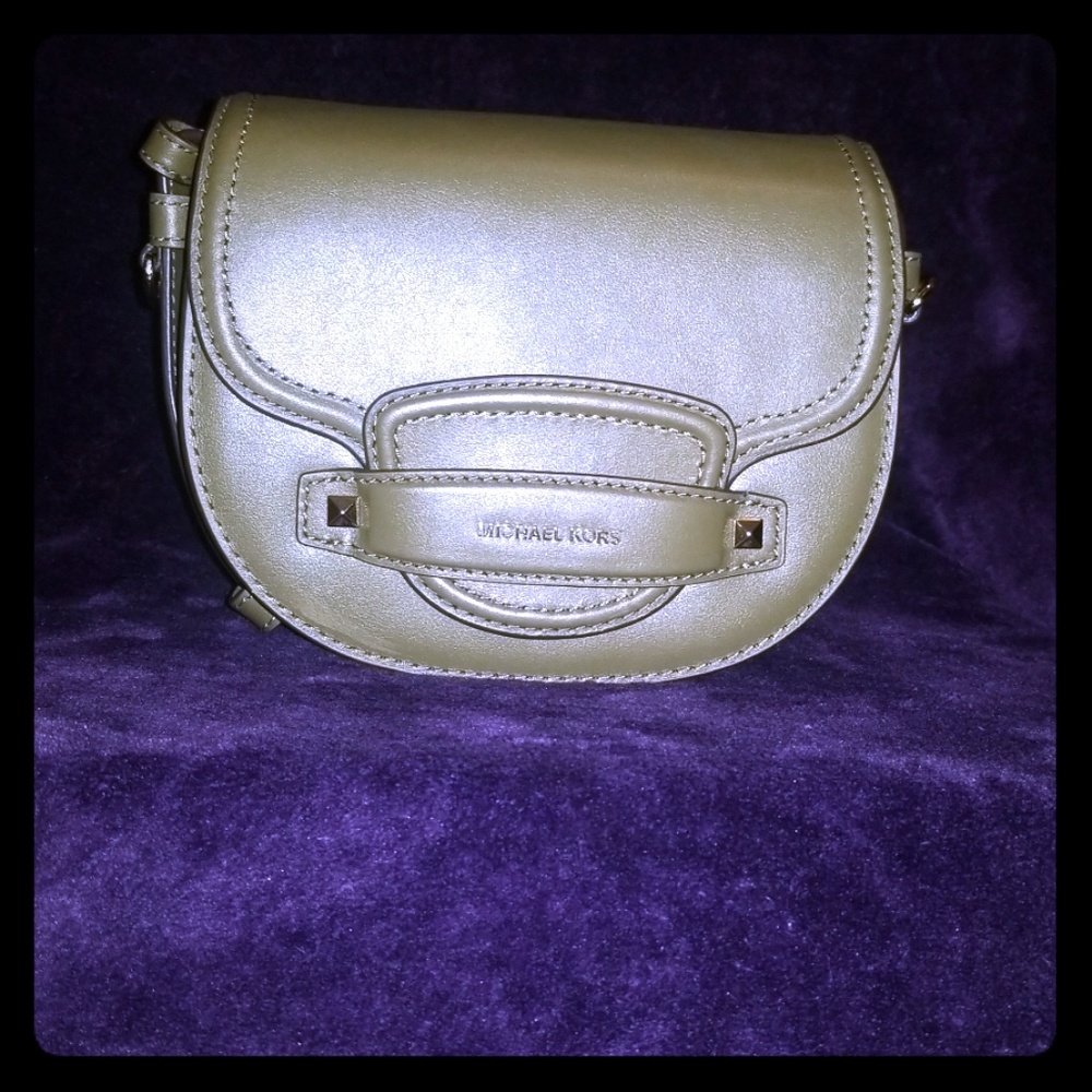 Michael Kors cary cross body bag